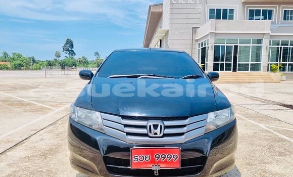ซื้อ รถมือสอง Honda City สีดำ รถยนต์ ใน %{เมือง} ใน กรุงเทพมหานคร