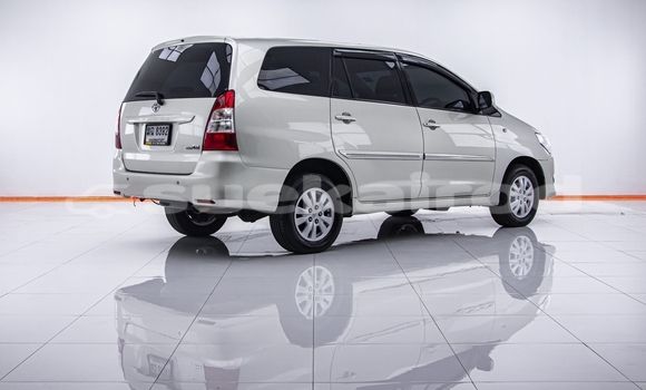 Buy Used Toyota Innova Other Car in Bangkok in Bangkok Buy Used Toyota Innova Other Car in Bangkok in Bangkok
