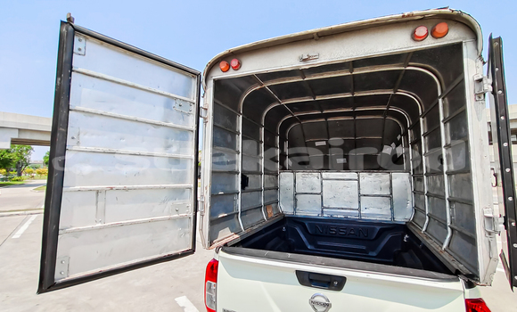 ซื้อ รถมือสอง Nissan Frontier ขาว รถยนต์ ใน %{เมือง} ใน กรุงเทพมหานคร ซื้อ รถมือสอง Nissan Frontier ขาว รถยนต์ ใน %{เมือง} ใน กรุงเทพมหานคร