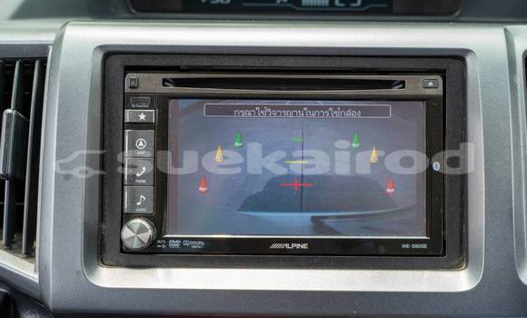 Buy Used Honda Stepwgn White Car in Bangkok in Bangkok Buy Used Honda Stepwgn White Car in Bangkok in Bangkok