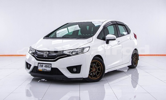 ซื้อ รถมือสอง Honda Jazz ขาว รถยนต์ ใน %{เมือง} ใน กรุงเทพมหานคร ซื้อ รถมือสอง Honda Jazz ขาว รถยนต์ ใน %{เมือง} ใน กรุงเทพมหานคร