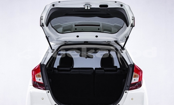 Buy Used Honda Jazz White Car in Bangkok in Bangkok Buy Used Honda Jazz White Car in Bangkok in Bangkok