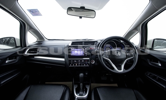 Buy Used Honda Jazz White Car in Bangkok in Bangkok Buy Used Honda Jazz White Car in Bangkok in Bangkok