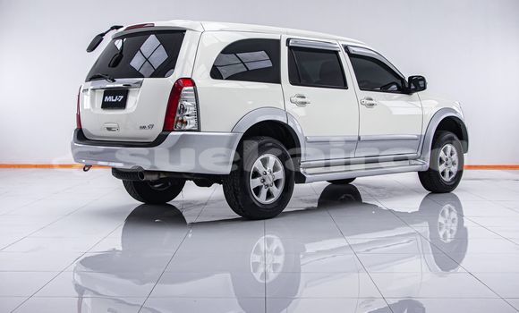 Buy Used Isuzu D-Max Other Car in Bangkok in Bangkok Buy Used Isuzu D-Max Other Car in Bangkok in Bangkok