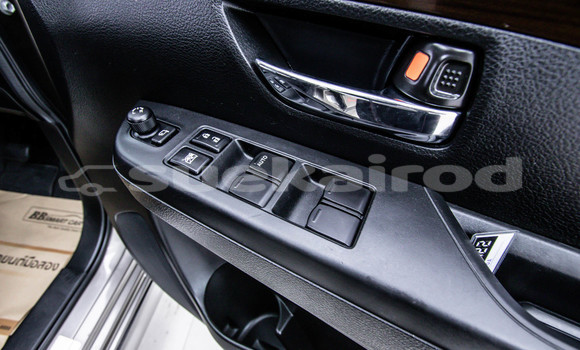 Buy Used Suzuki Ertiga Brown Car in Bangkok in Bangkok Buy Used Suzuki Ertiga Brown Car in Bangkok in Bangkok