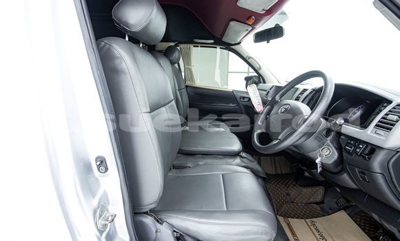 Buy Used Toyota Commuter Other Car in Bangkok in Bangkok Buy Used Toyota Commuter Other Car in Bangkok in Bangkok
