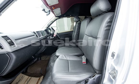 Buy Used Toyota Commuter Other Car in Bangkok in Bangkok Buy Used Toyota Commuter Other Car in Bangkok in Bangkok