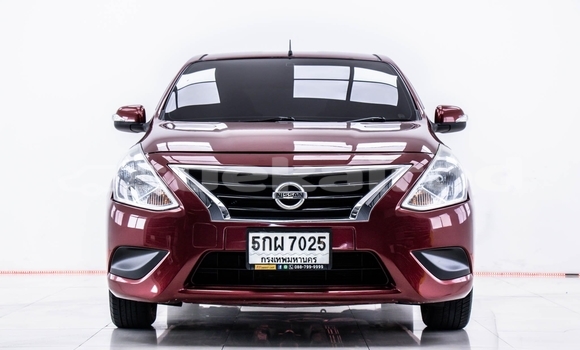ซื้อ รถมือสอง Nissan Almera สีแดง รถยนต์ ใน %{เมือง} ใน กรุงเทพมหานคร