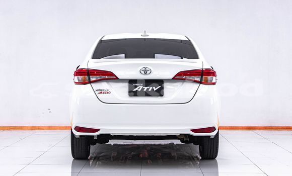 Buy Used Toyota Yaris White Car in Bangkok in Bangkok Buy Used Toyota Yaris White Car in Bangkok in Bangkok
