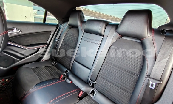 Buy Used Mercedes‒Benz C–Class White Car in Bangkok in Bangkok Buy Used Mercedes‒Benz C–Class White Car in Bangkok in Bangkok