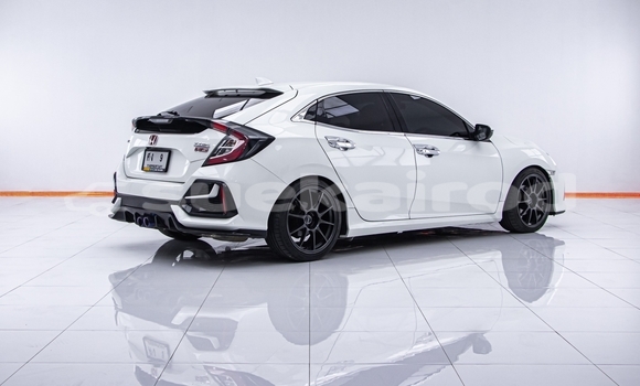 Buy Used Honda Civic White Car in Bangkok in Bangkok Buy Used Honda Civic White Car in Bangkok in Bangkok
