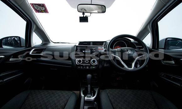 Buy Used Honda Jazz White Car in Bangkok in Bangkok Buy Used Honda Jazz White Car in Bangkok in Bangkok