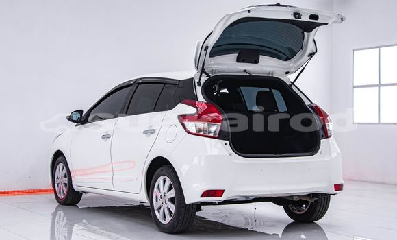 ซื้อ รถมือสอง Toyota Yaris ขาว รถยนต์ ใน %{เมือง} ใน กรุงเทพมหานคร ซื้อ รถมือสอง Toyota Yaris ขาว รถยนต์ ใน %{เมือง} ใน กรุงเทพมหานคร