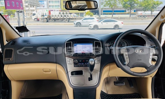 Buy Used Hyundai H1 Black Car in Bangkok in Bangkok Buy Used Hyundai H1 Black Car in Bangkok in Bangkok