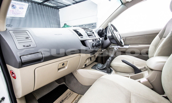 Buy Used Toyota Hiluxe VIGO White Car in Bangkok in Bangkok Buy Used Toyota Hiluxe VIGO White Car in Bangkok in Bangkok