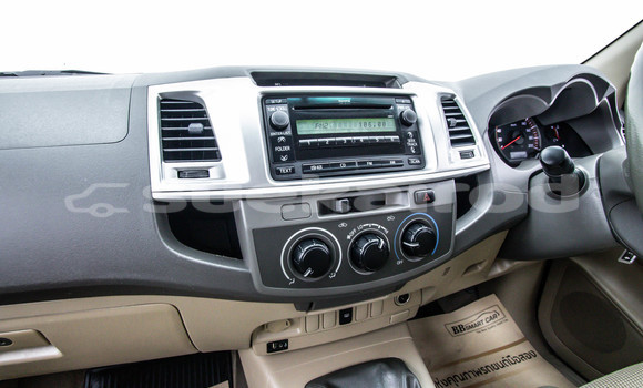 Buy Used Toyota Hiluxe VIGO White Car in Bangkok in Bangkok Buy Used Toyota Hiluxe VIGO White Car in Bangkok in Bangkok