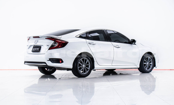 Buy Used Honda Civic White Car in Bangkok in Bangkok Buy Used Honda Civic White Car in Bangkok in Bangkok