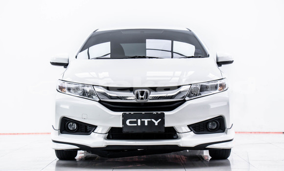 Buy Used Honda City White Car in Bangkok in Bangkok Buy Used Honda City White Car in Bangkok in Bangkok