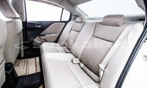 Buy Used Honda City White Car in Bangkok in Bangkok Buy Used Honda City White Car in Bangkok in Bangkok