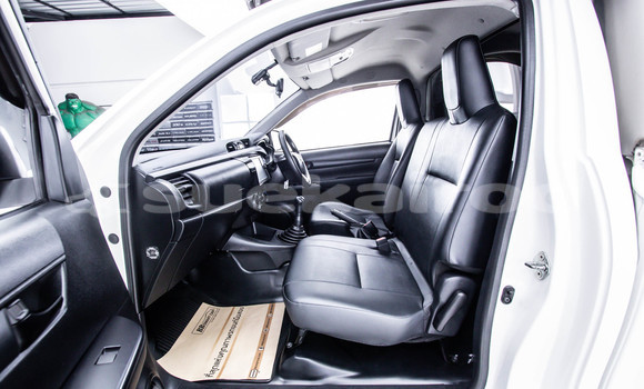 ซื้อ รถมือสอง Toyota Hiluxe Revo ขาว รถยนต์ ใน %{เมือง} ใน กรุงเทพมหานคร ซื้อ รถมือสอง Toyota Hiluxe Revo ขาว รถยนต์ ใน %{เมือง} ใน กรุงเทพมหานคร