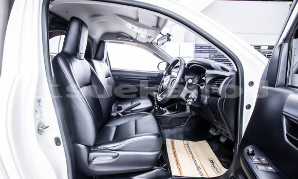 ซื้อ รถมือสอง Toyota Hiluxe Revo ขาว รถยนต์ ใน %{เมือง} ใน กรุงเทพมหานคร ซื้อ รถมือสอง Toyota Hiluxe Revo ขาว รถยนต์ ใน %{เมือง} ใน กรุงเทพมหานคร