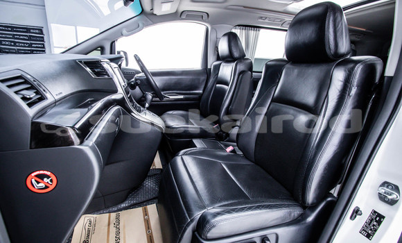 Buy Used Toyota Vellfire White Car in Bangkok in Bangkok Buy Used Toyota Vellfire White Car in Bangkok in Bangkok