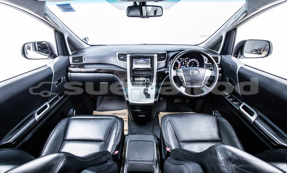 Buy Used Toyota Vellfire White Car in Bangkok in Bangkok Buy Used Toyota Vellfire White Car in Bangkok in Bangkok