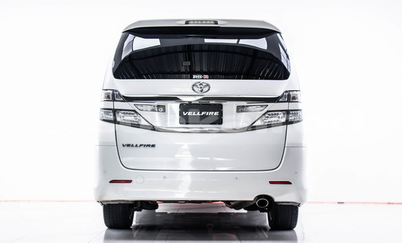 Buy Used Toyota Vellfire White Car in Bangkok in Bangkok Buy Used Toyota Vellfire White Car in Bangkok in Bangkok