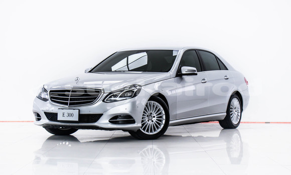 Buy Used Mercedes-Benz E-Classe Other Car in Bangkok in Bangkok Buy Used Mercedes-Benz E-Classe Other Car in Bangkok in Bangkok