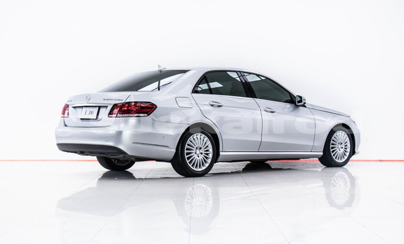 Buy Used Mercedes-Benz E-Classe Other Car in Bangkok in Bangkok Buy Used Mercedes-Benz E-Classe Other Car in Bangkok in Bangkok