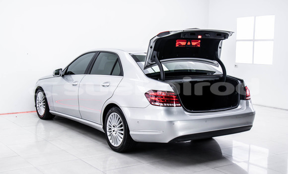 Buy Used Mercedes-Benz E-Classe Other Car in Bangkok in Bangkok Buy Used Mercedes-Benz E-Classe Other Car in Bangkok in Bangkok