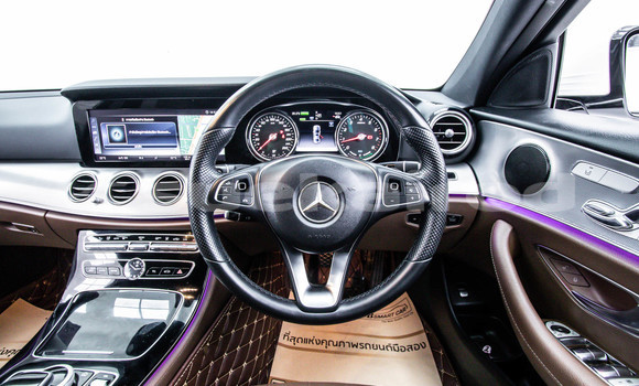 Buy Used Mercedes-Benz E-Classe White Car in Bangkok in Bangkok Buy Used Mercedes-Benz E-Classe White Car in Bangkok in Bangkok