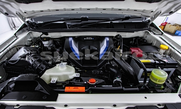 Buy Used Isuzu MU-X White Car in Bangkok in Bangkok Buy Used Isuzu MU-X White Car in Bangkok in Bangkok