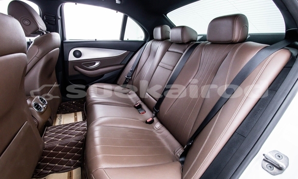 ซื้อ รถมือสอง Mercedes‒Benz E–Class ขาว รถยนต์ ใน %{เมือง} ใน กรุงเทพมหานคร ซื้อ รถมือสอง Mercedes‒Benz E–Class ขาว รถยนต์ ใน %{เมือง} ใน กรุงเทพมหานคร