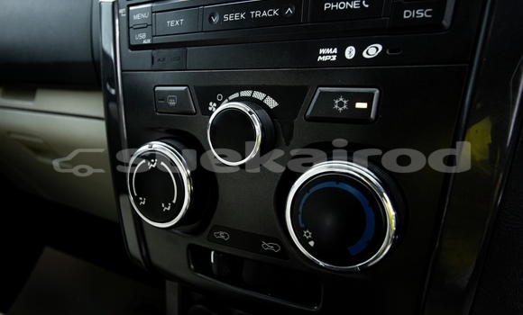 Buy Used Chevrolet Colorado White Car in Bangkok in Bangkok Buy Used Chevrolet Colorado White Car in Bangkok in Bangkok