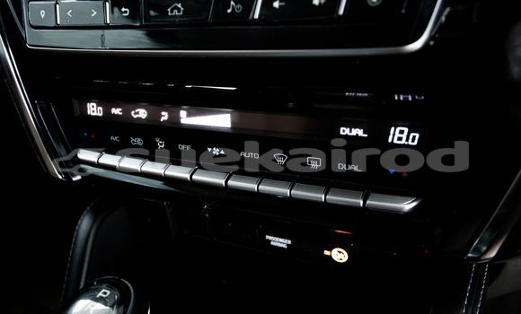 Buy Used Isuzu MU-X White Car in Bangkok in Bangkok Buy Used Isuzu MU-X White Car in Bangkok in Bangkok