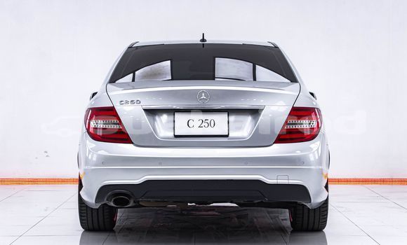ซื้อ รถมือสอง Mercedes-Benz C250 coupe อื่น ๆ รถยนต์ ใน %{เมือง} ใน กรุงเทพมหานคร ซื้อ รถมือสอง Mercedes-Benz C250 coupe อื่น ๆ รถยนต์ ใน %{เมือง} ใน กรุงเทพมหานคร