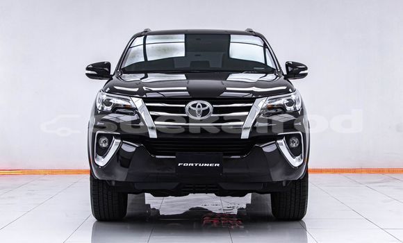 Buy Used Toyota Fortuner Brown Car in Bangkok in Bangkok Buy Used Toyota Fortuner Brown Car in Bangkok in Bangkok