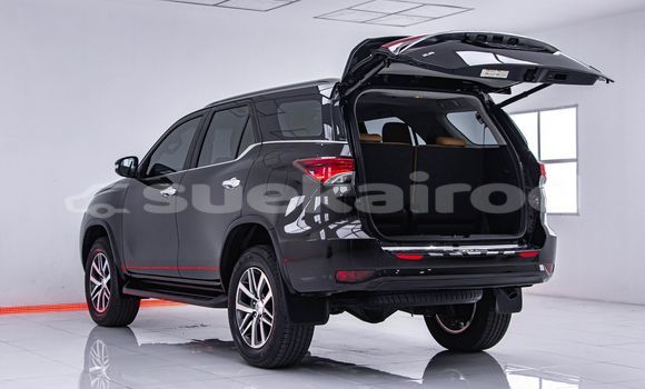 Buy Used Toyota Fortuner Brown Car in Bangkok in Bangkok Buy Used Toyota Fortuner Brown Car in Bangkok in Bangkok
