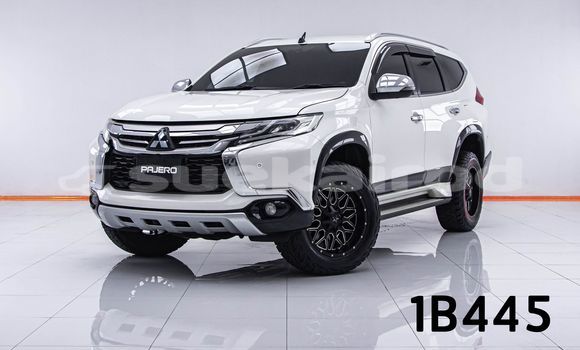 ซื้อ รถมือสอง Mitsubishi Pajero ขาว รถยนต์ ใน %{เมือง} ใน กรุงเทพมหานคร ซื้อ รถมือสอง Mitsubishi Pajero ขาว รถยนต์ ใน %{เมือง} ใน กรุงเทพมหานคร