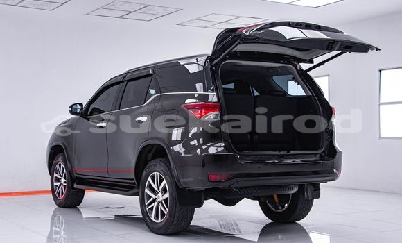 Buy Used Toyota Fortuner Brown Car in Bangkok in Bangkok Buy Used Toyota Fortuner Brown Car in Bangkok in Bangkok