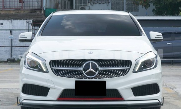 ซื้อ รถมือสอง Mercedes-Benz A-klasse ขาว รถยนต์ ใน %{เมือง} ใน กรุงเทพมหานคร