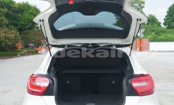 ซื้อ รถมือสอง Mercedes-Benz A-klasse ขาว รถยนต์ ใน %{เมือง} ใน กรุงเทพมหานคร ซื้อ รถมือสอง Mercedes-Benz A-klasse ขาว รถยนต์ ใน %{เมือง} ใน กรุงเทพมหานคร