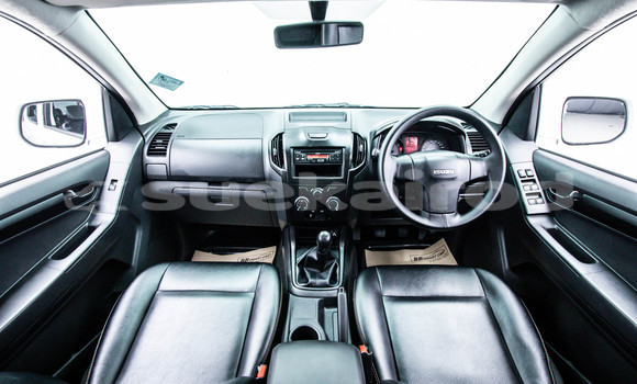 ซื้อ รถมือสอง Isuzu D-Max ขาว รถยนต์ ใน %{เมือง} ใน กรุงเทพมหานคร ซื้อ รถมือสอง Isuzu D-Max ขาว รถยนต์ ใน %{เมือง} ใน กรุงเทพมหานคร