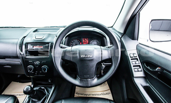 ซื้อ รถมือสอง Isuzu D-Max ขาว รถยนต์ ใน %{เมือง} ใน กรุงเทพมหานคร ซื้อ รถมือสอง Isuzu D-Max ขาว รถยนต์ ใน %{เมือง} ใน กรุงเทพมหานคร