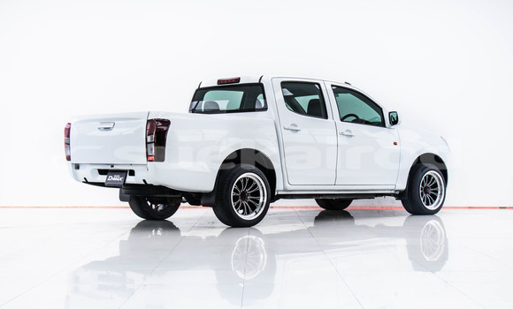 ซื้อ รถมือสอง Isuzu D-Max ขาว รถยนต์ ใน %{เมือง} ใน กรุงเทพมหานคร ซื้อ รถมือสอง Isuzu D-Max ขาว รถยนต์ ใน %{เมือง} ใน กรุงเทพมหานคร