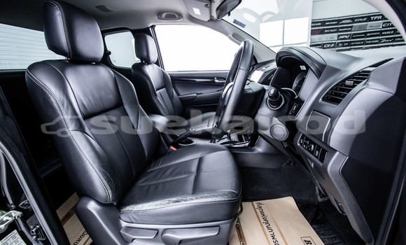 Buy Used Isuzu D-Max Black Car in Bangkok in Bangkok Buy Used Isuzu D-Max Black Car in Bangkok in Bangkok