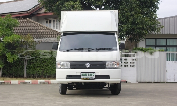 Buy Used Suzuki Carry White Car in Bangkok in Bangkok