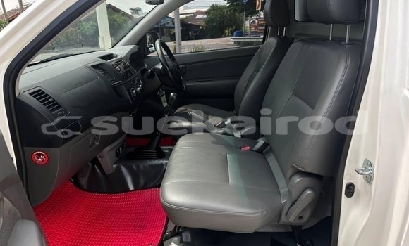 Buy Used Toyota Hiluxe VIGO White Car in Bangkok in Bangkok Buy Used Toyota Hiluxe VIGO White Car in Bangkok in Bangkok