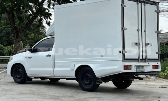 Buy Used Toyota Hiluxe VIGO White Car in Bangkok in Bangkok Buy Used Toyota Hiluxe VIGO White Car in Bangkok in Bangkok